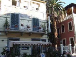 Belvedere 2* Viareggio